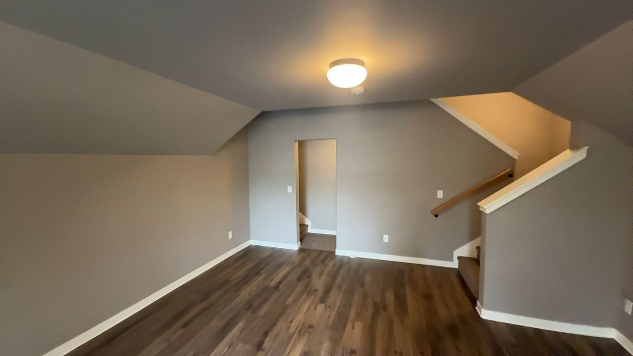 2728 Ne Black Oak Pl - Photo 7 of 22