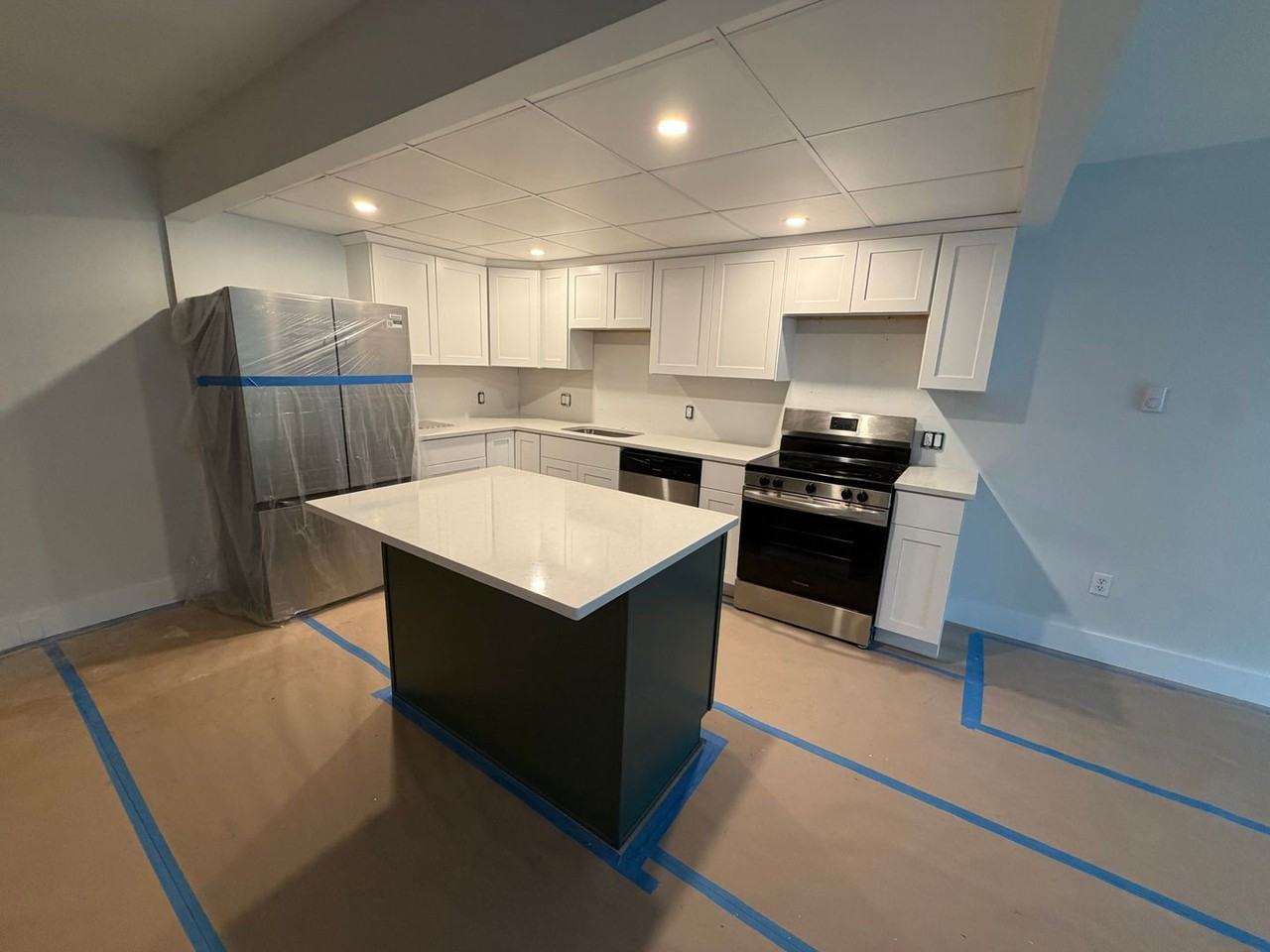 757 Main St - Photo 2 of 17