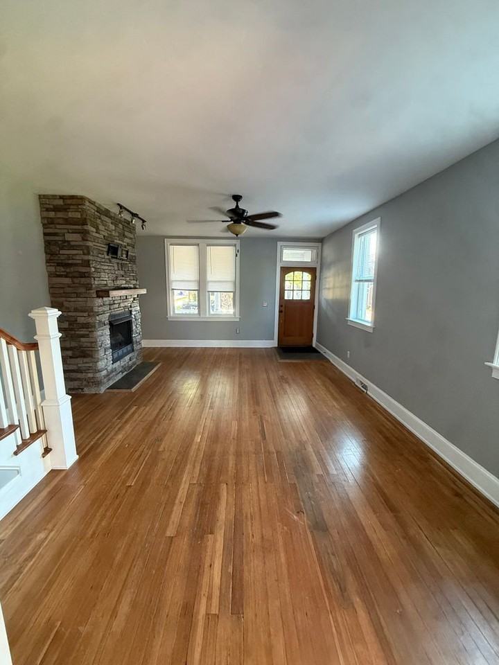 21 N Kershaw St - Photo 5 of 46