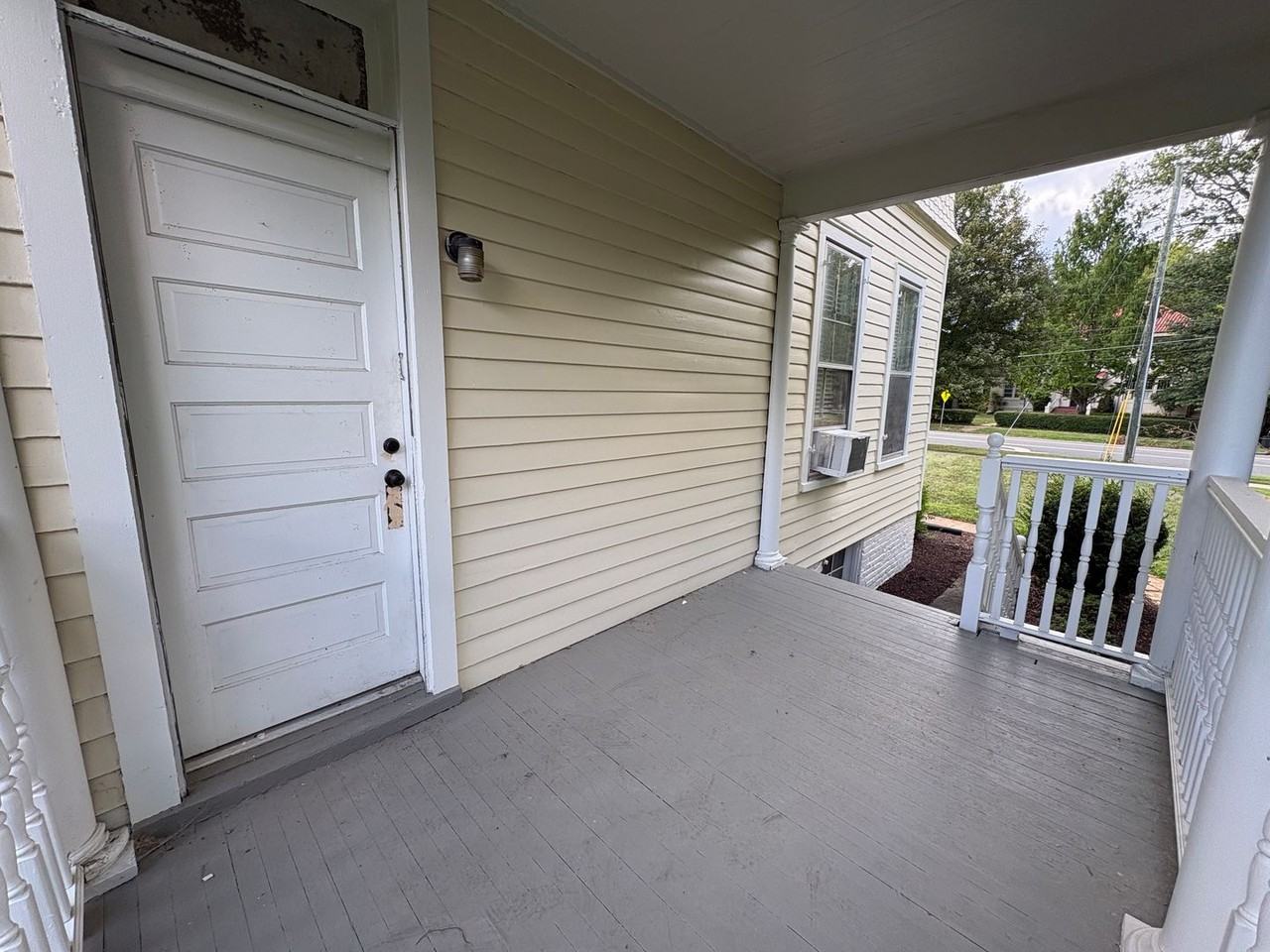 2461 Rivermont Ave #B - Photo 3 of 14