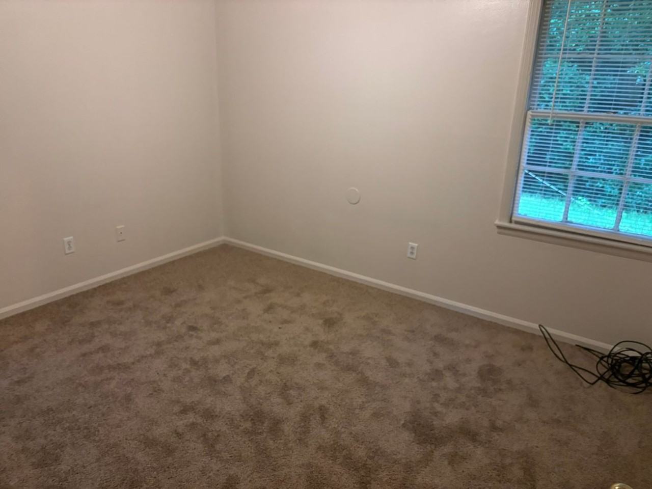 468 Bowen Blvd - Photo 7 of 10