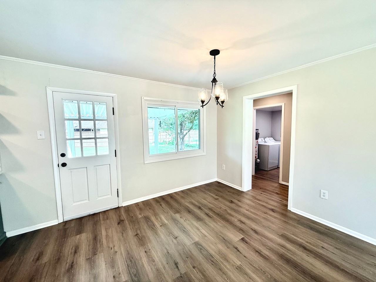 2235 E Contour Dr - Photo 7 of 27