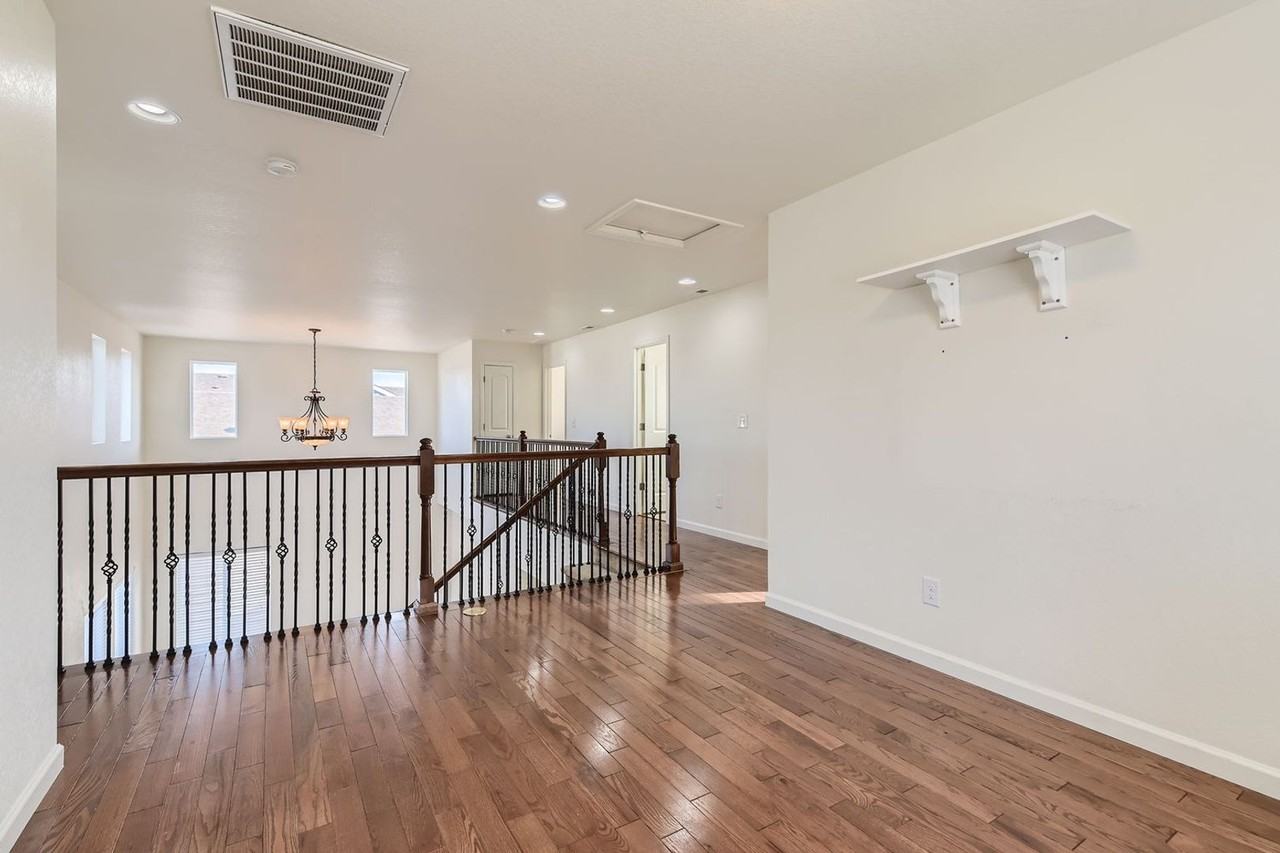 645 W 171st Pl - Photo 6 of 28