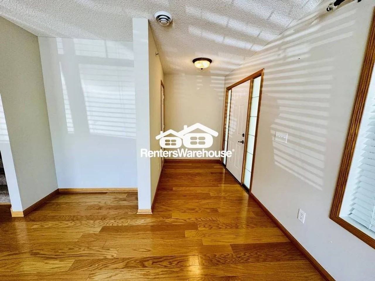 6205 32nd Ave N - Photo 6 of 17