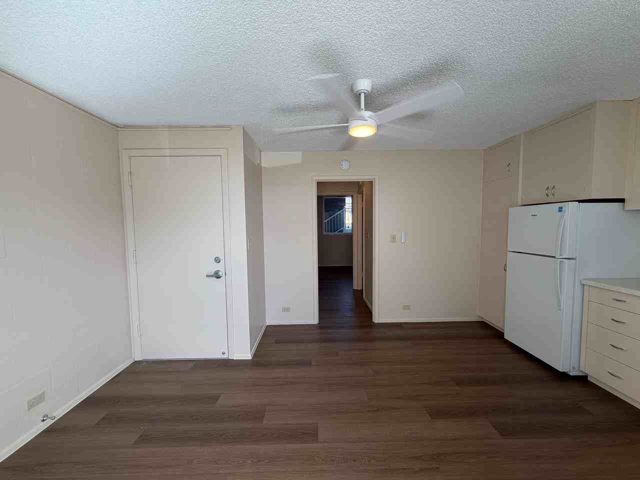 1650 Stillman Lane - Photo 4 of 10