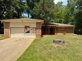 featured image of 1103 Donna Dr