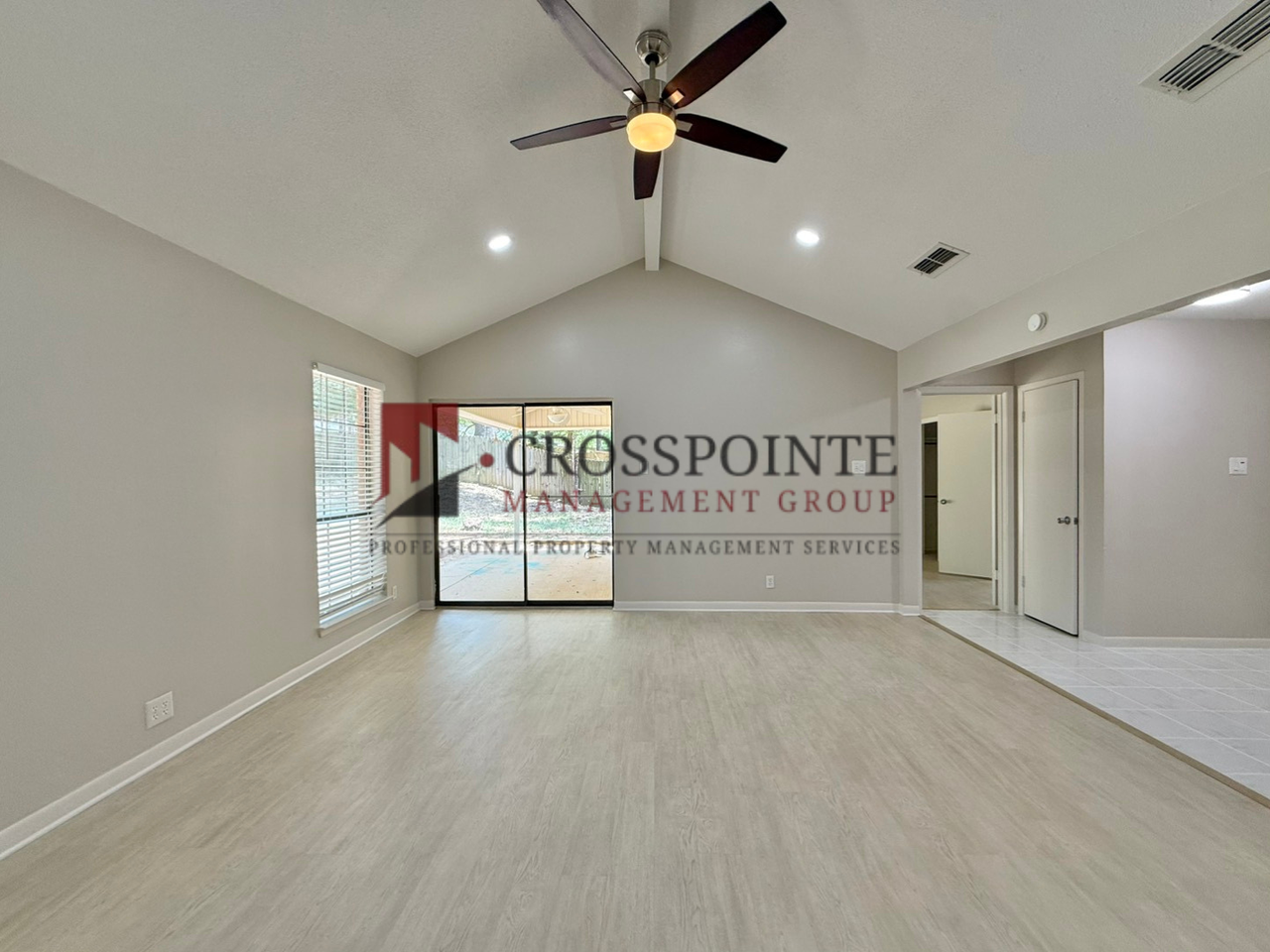 1103 Donna Dr - Photo 4 of 22