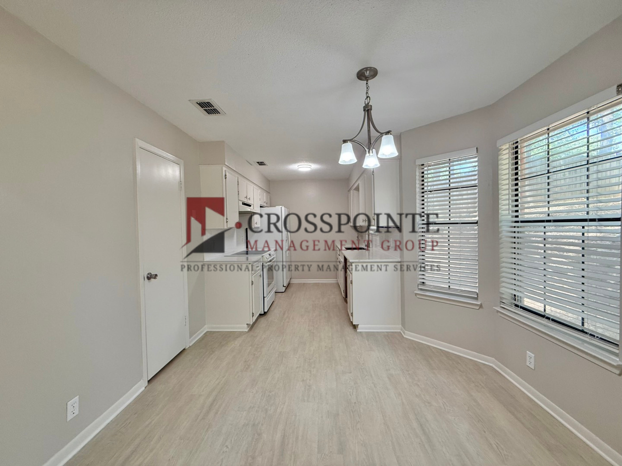 1103 Donna Dr - Photo 5 of 22
