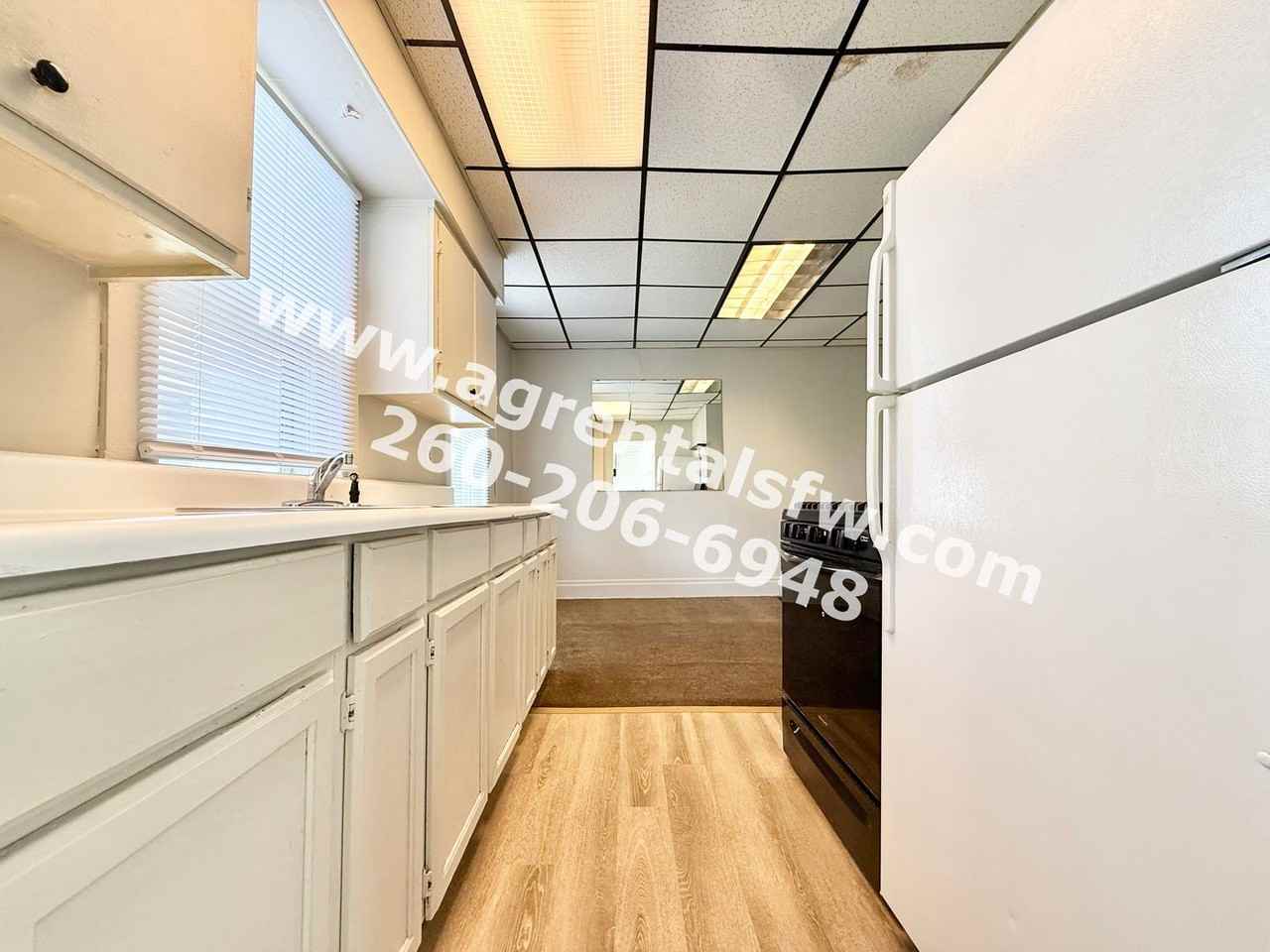 2828 Raymond St - Photo 4 of 23
