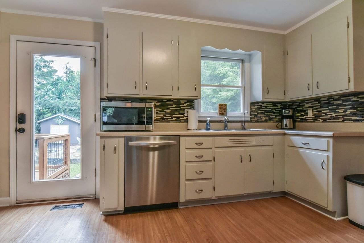 5 E Keesler Ave - Photo 3 of 6