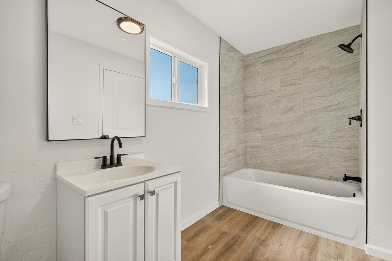 1023 W Congress St - Photo 4 of 24