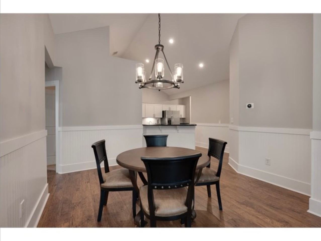 109 Edgewood Ct - Photo 6 of 13