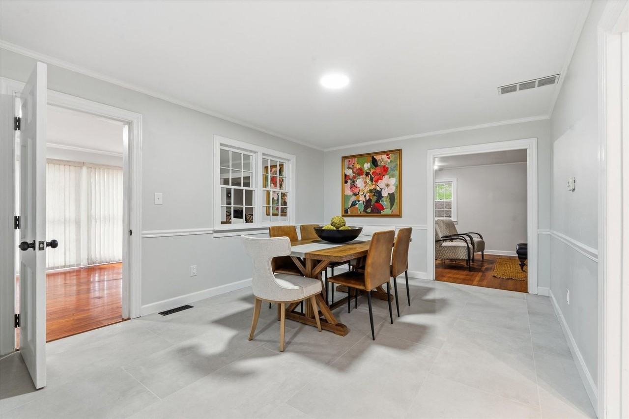 506 Shadow Ln - Photo 6 of 16