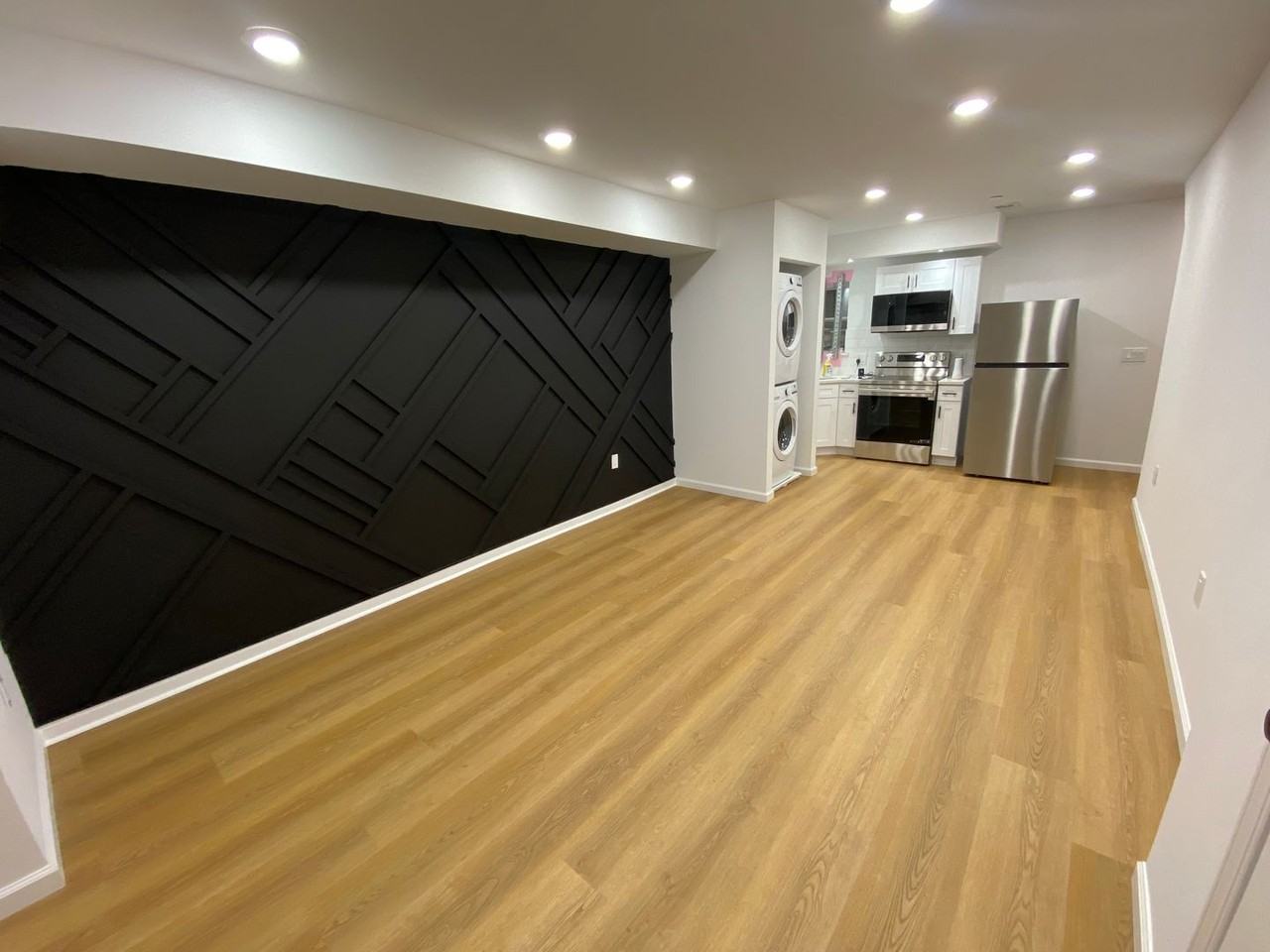 5639 Market St, - Photo 5 of 29