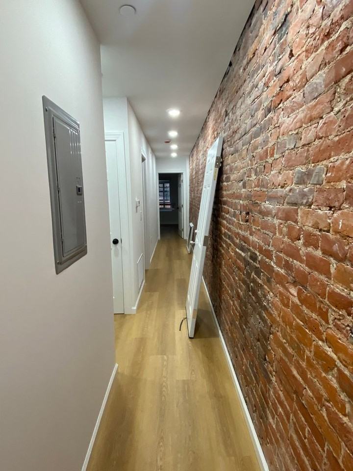 5639 Market St, - Photo 7 of 29