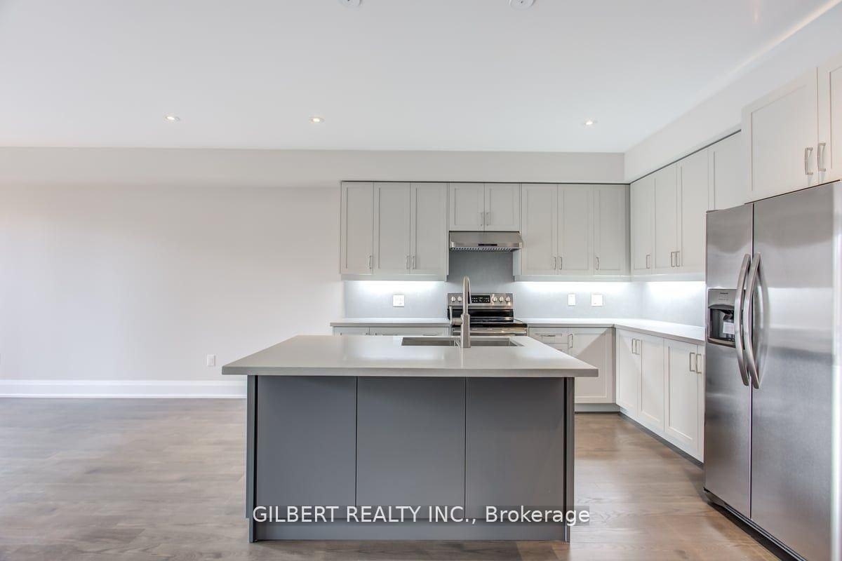 35B Marquette Avenue - Photo 4 of 26