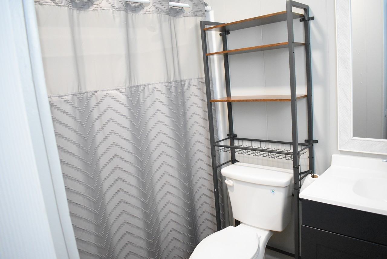 2319 Banita Street- DUPLEX - 1 #1 - Photo 6 of 9