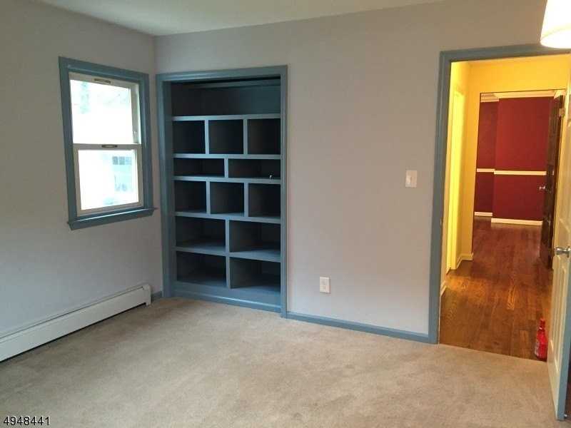 12 Osborne Ave - Photo 5 of 12