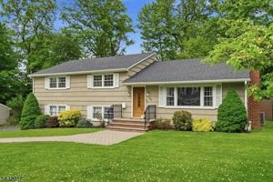 featured image of 43 Oakland Ave