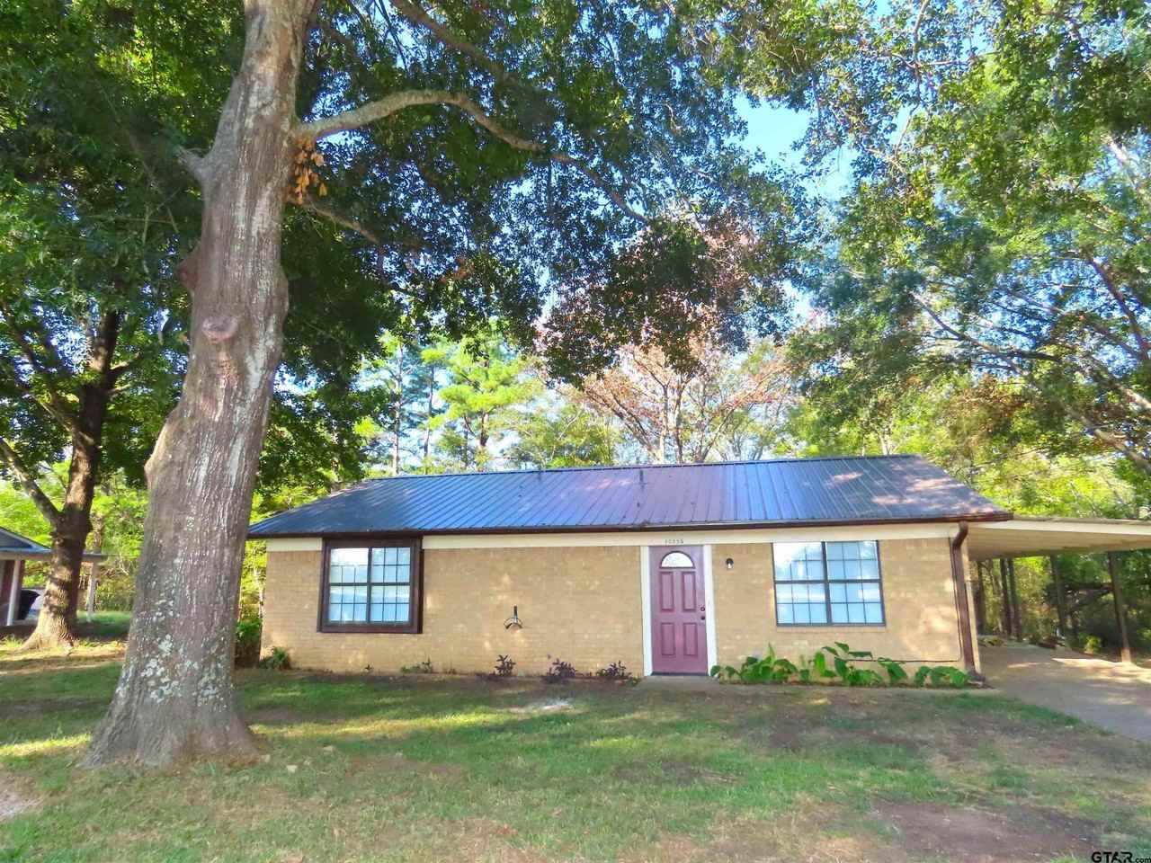 10556 Twin Oaks Dr - Photo 2 of 28