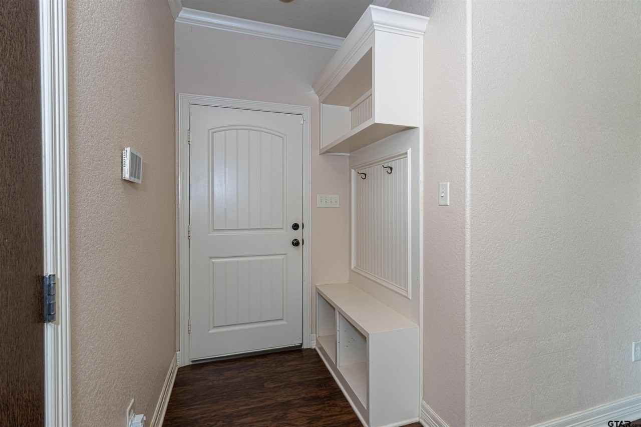 3009 Santa Elena Dr - Photo 3 of 19