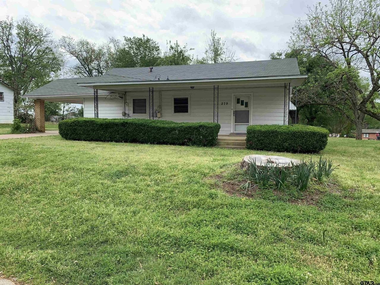 279 E Ayers St - Photo 2 of 17