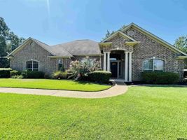 featured image of 518 Susie St