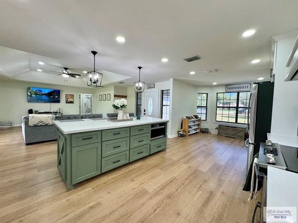 35059 Anaqua Dr - Photo 7 of 22