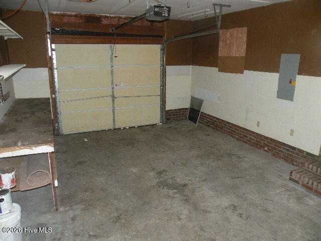 104 Bayer Ct - Photo 3 of 20