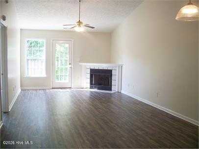 108 Christopher Ct - Photo 3 of 11