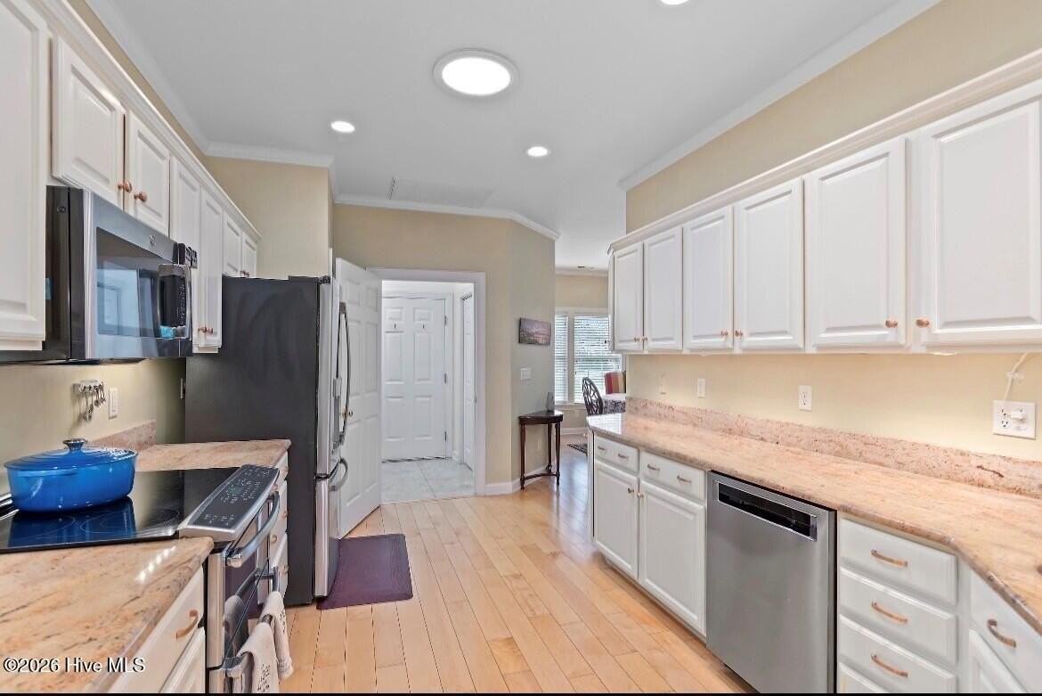 4117 Bittern Ct Se - Photo 6 of 9