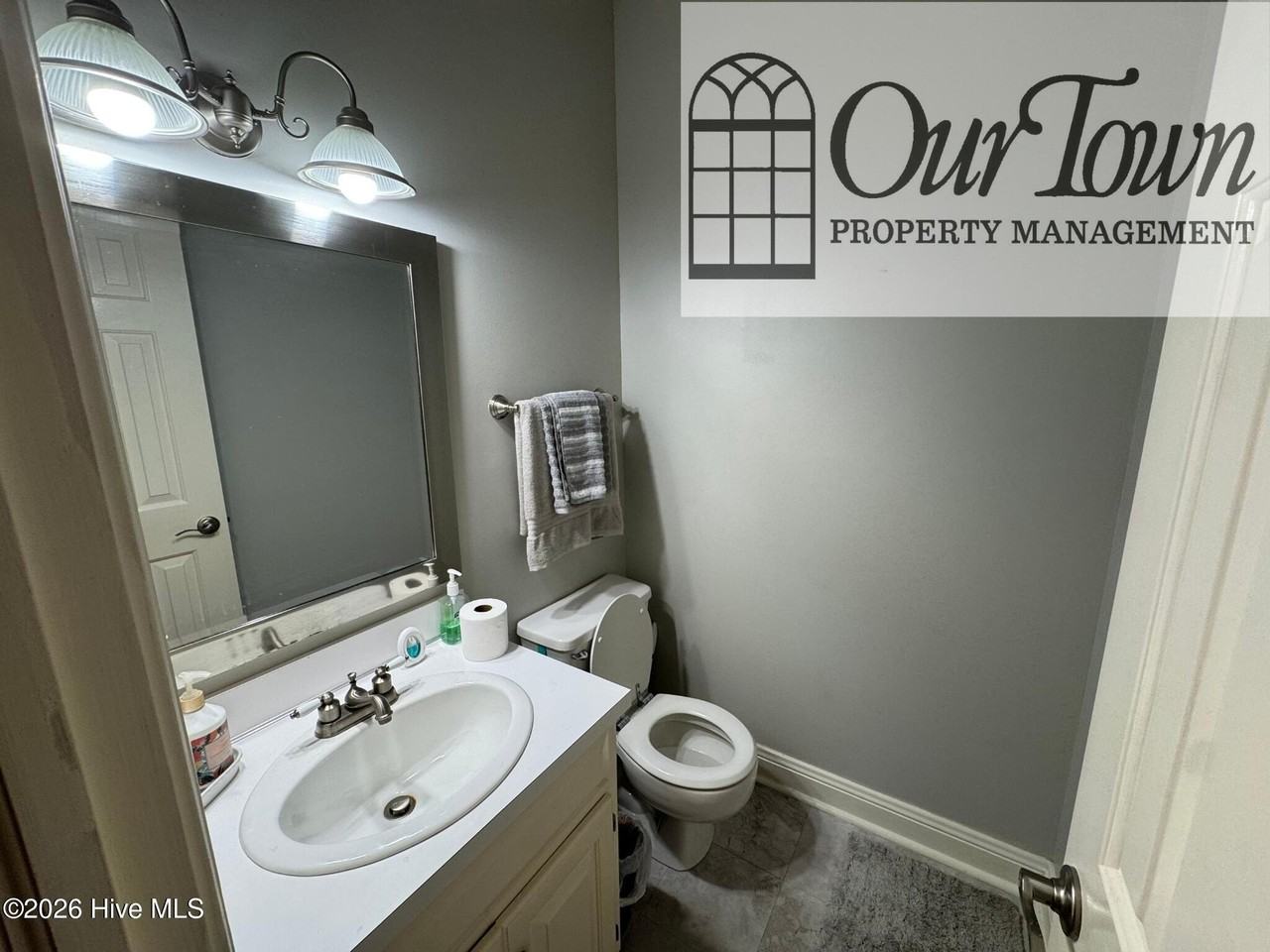 2906 Brentwood Dr N - Photo 7 of 31