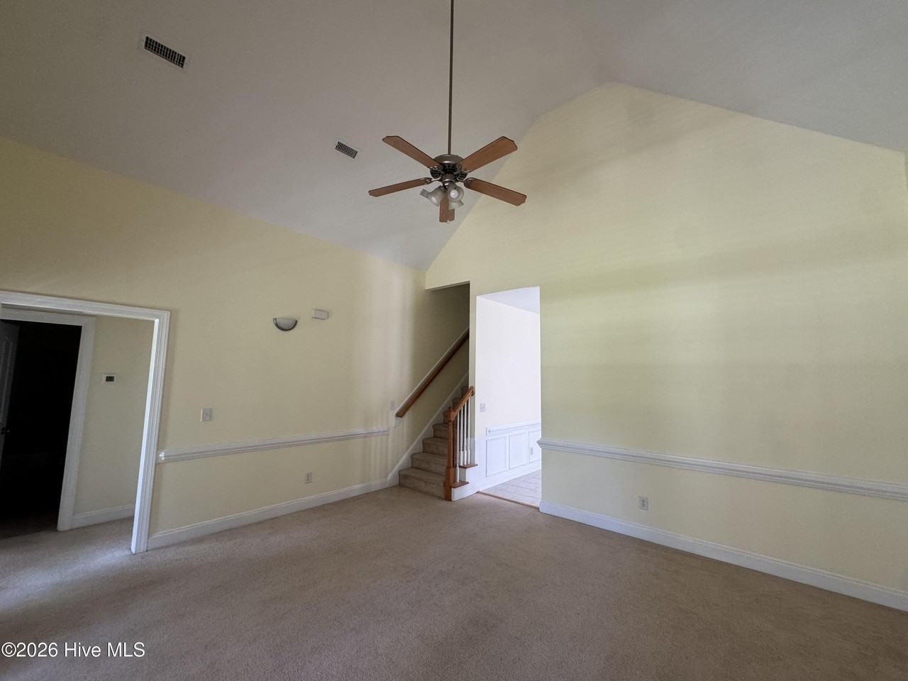 210 Chadwick Shores Dr - Photo 3 of 16