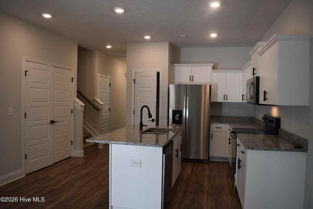4354 Beautiful Pond Park - Photo 6 of 20