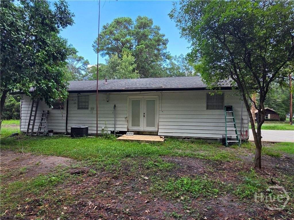 408 Salter St #A - Photo 2 of 14