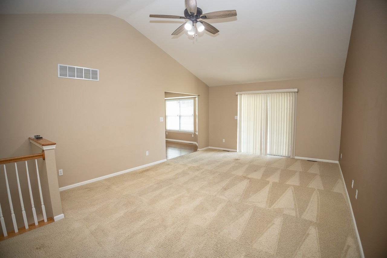 3725 Oxford Rd #1 - Photo 6 of 43