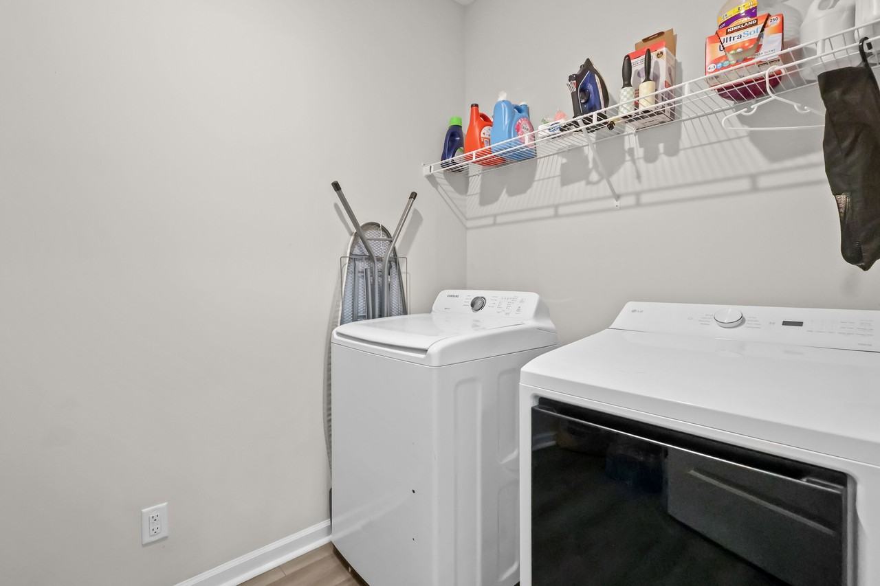 269 Joann Lewis Ln #1 - Photo 5 of 32