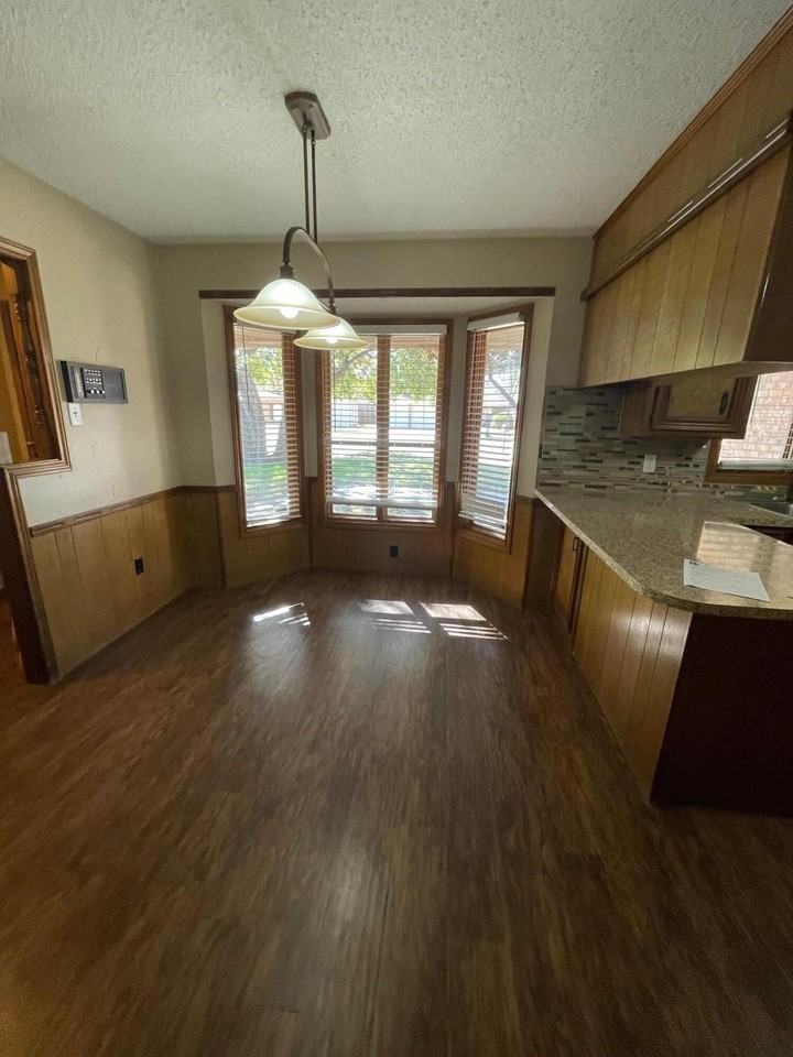 5316 73rd St - Photo 5 of 29