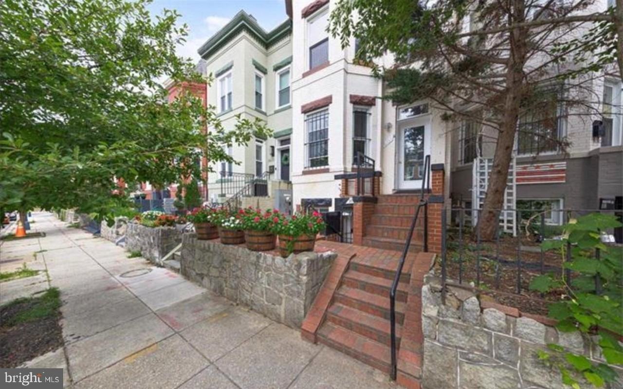3633 11th St Nw - Photo 2 of 20
