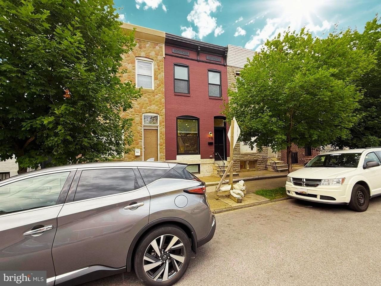 715 N Patterson Park Ave - Photo 2 of 24