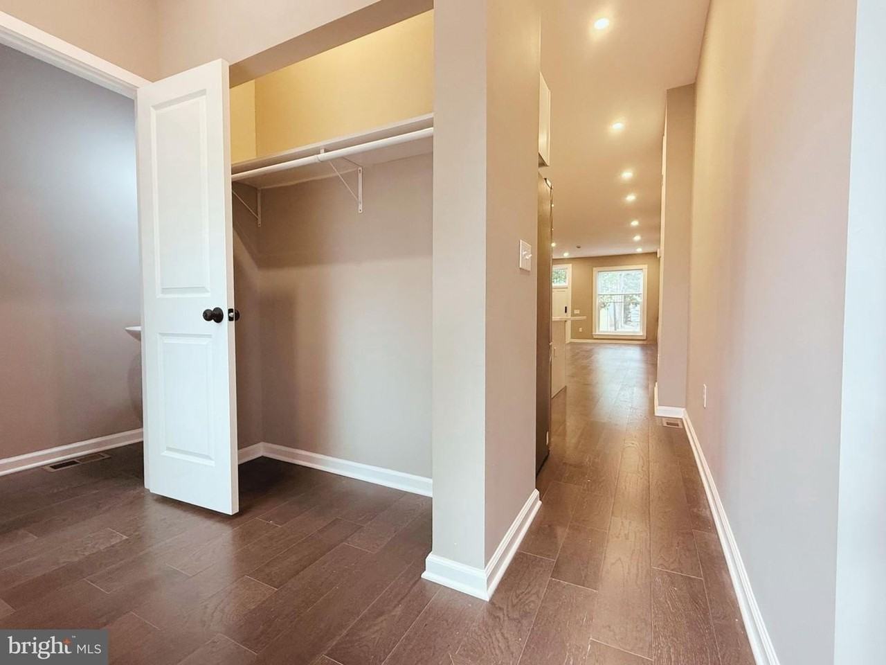 715 N Patterson Park Ave - Photo 7 of 24