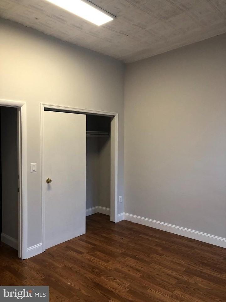 123 W Mulberry St - Photo 4 of 10