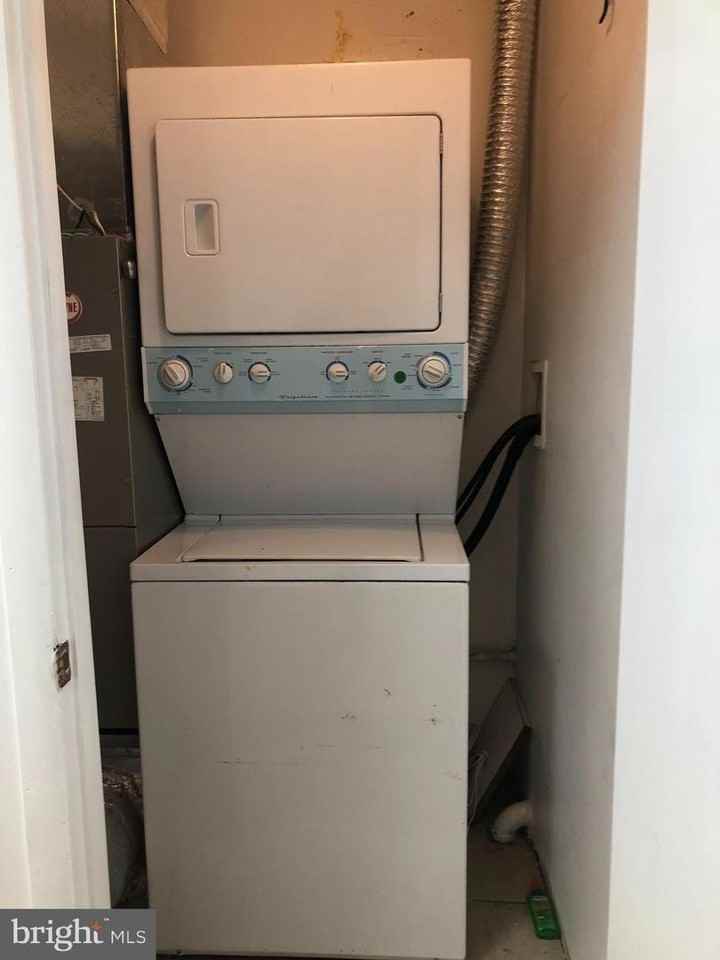 123 W Mulberry St - Photo 6 of 10