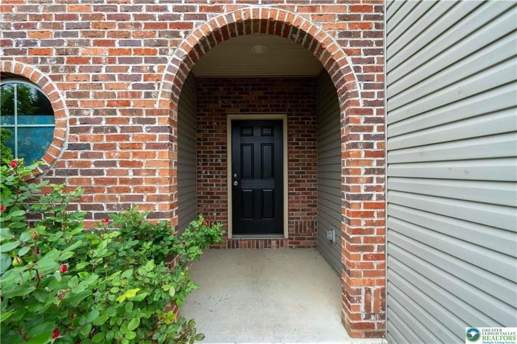 250 Snapdragon Way - Photo 2 of 34