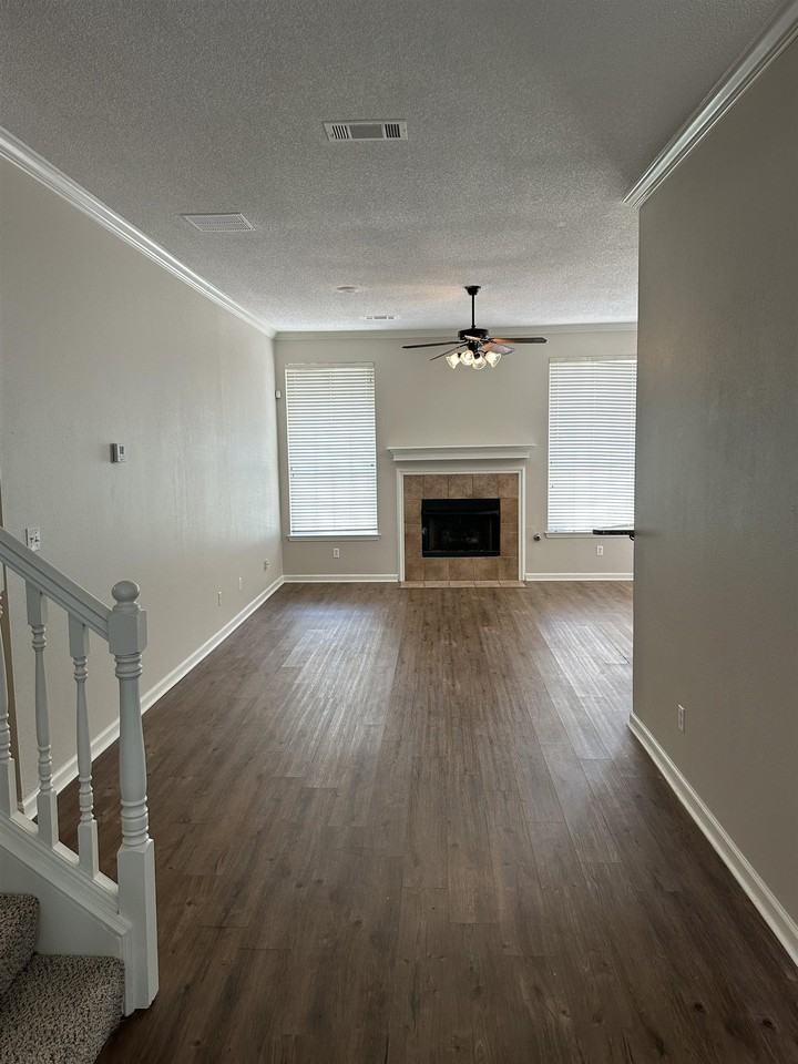5281 Jon Oak Dr - Photo 2 of 23