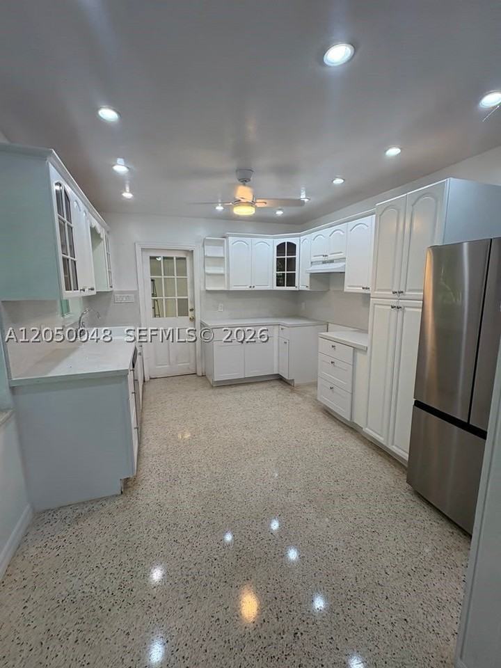 475 Ne 164th St - Photo 7 of 7