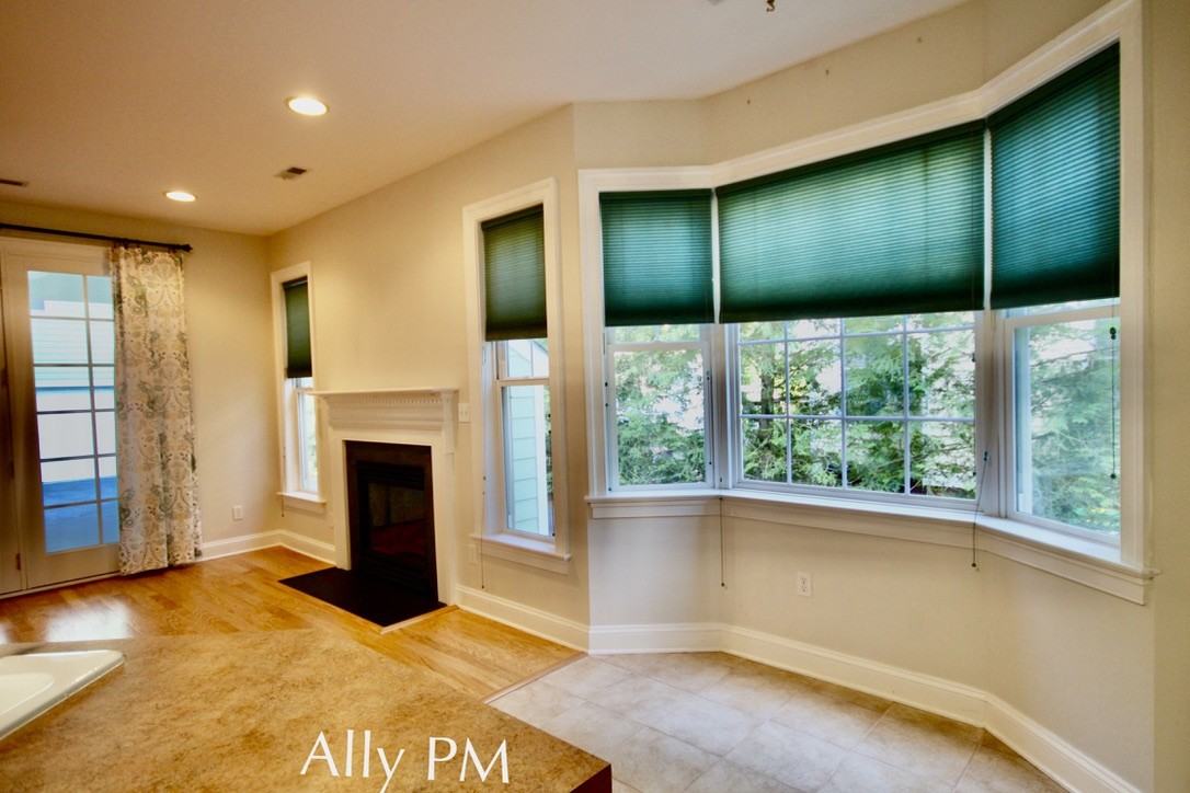 1892 Clay Dr #1 - Photo 5 of 23