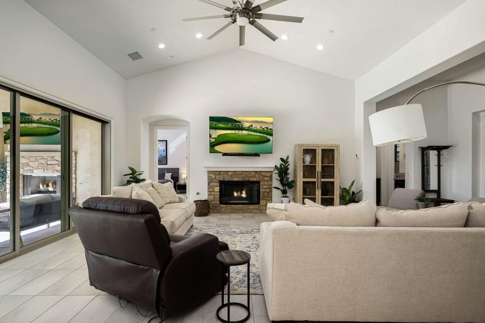 81805 Four Seasons Pl - Photo 5 of 48