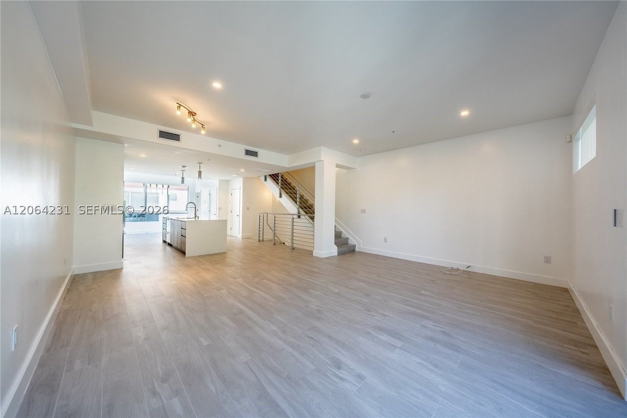 1153 101st St #1153 - Photo 5 of 26