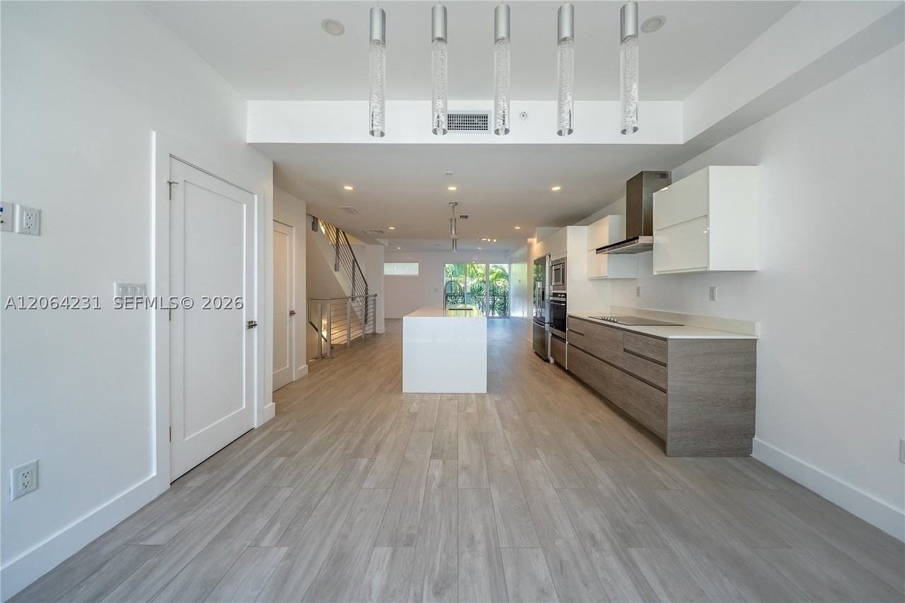 1153 101st St #1153 - Photo 6 of 26